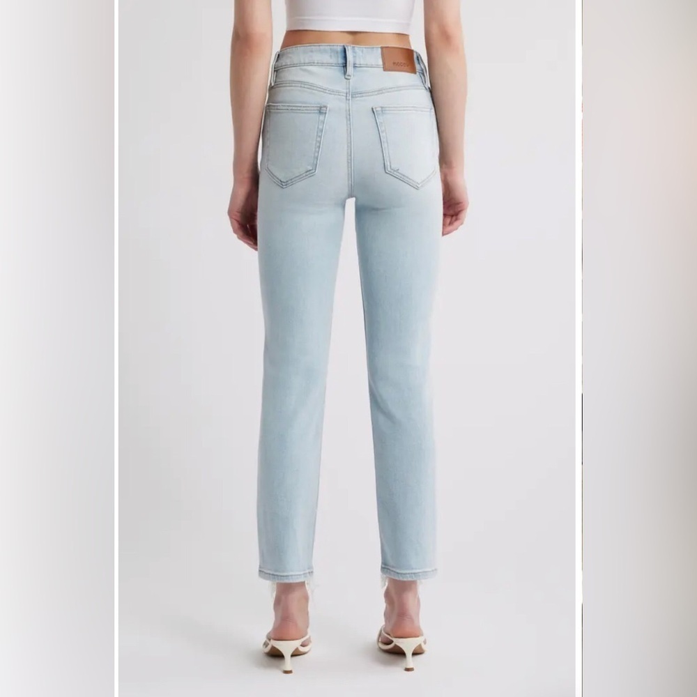 NWT HIDDEN Jeans Women’s 29 Fray Hem Ankle Cigarette Skinny Jeans in Light Wash - Picture 2 of 10